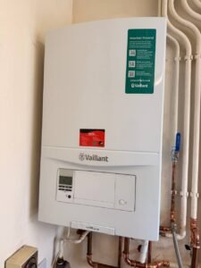 Vaillant ecoTEC Pro 30 boiler installation with copper pipework, London